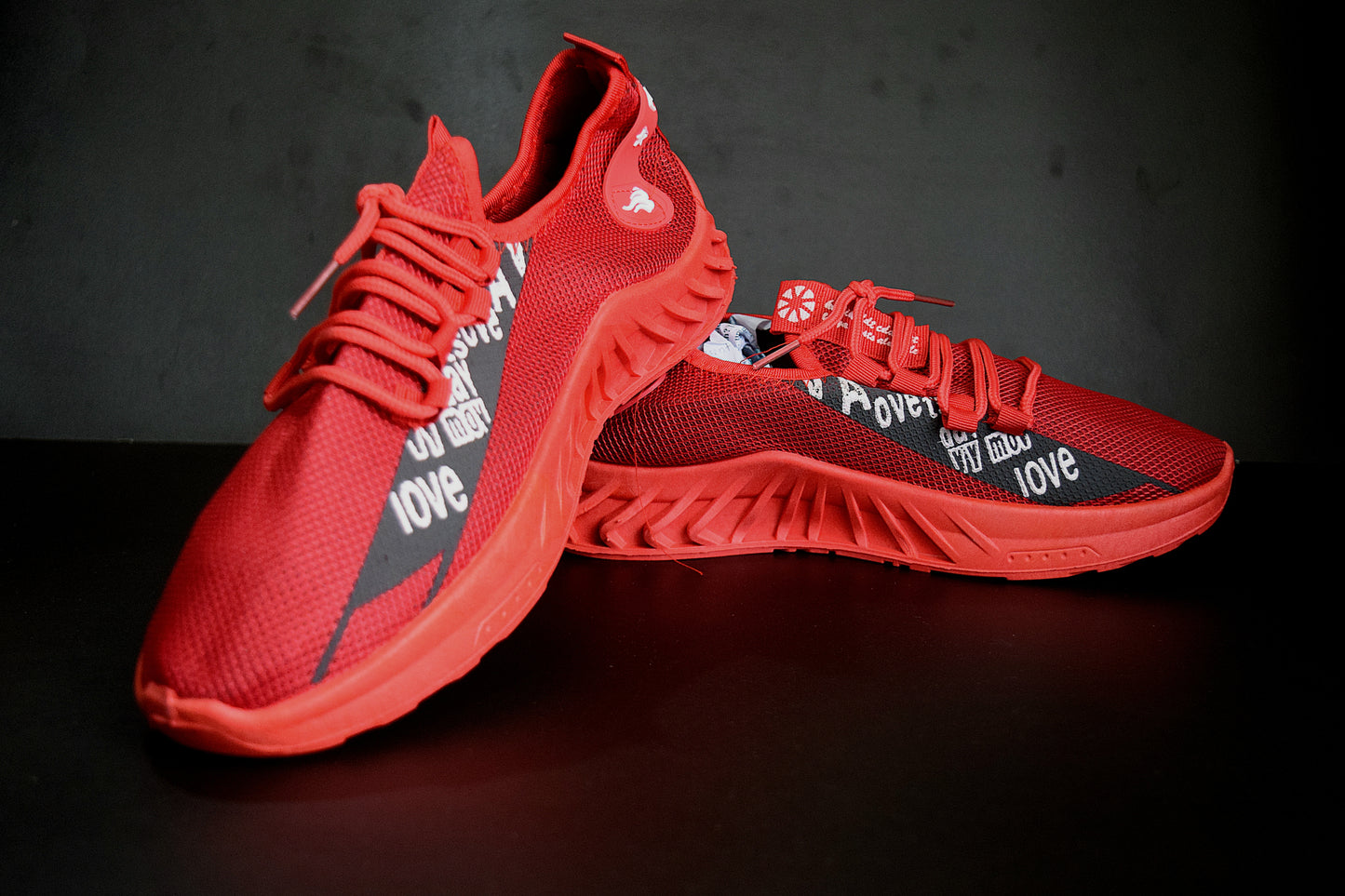 Lightweight Men Breathable Shoes