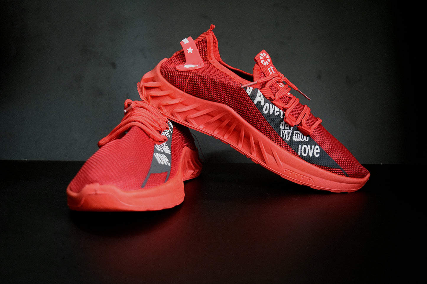 Lightweight Men Breathable Shoes