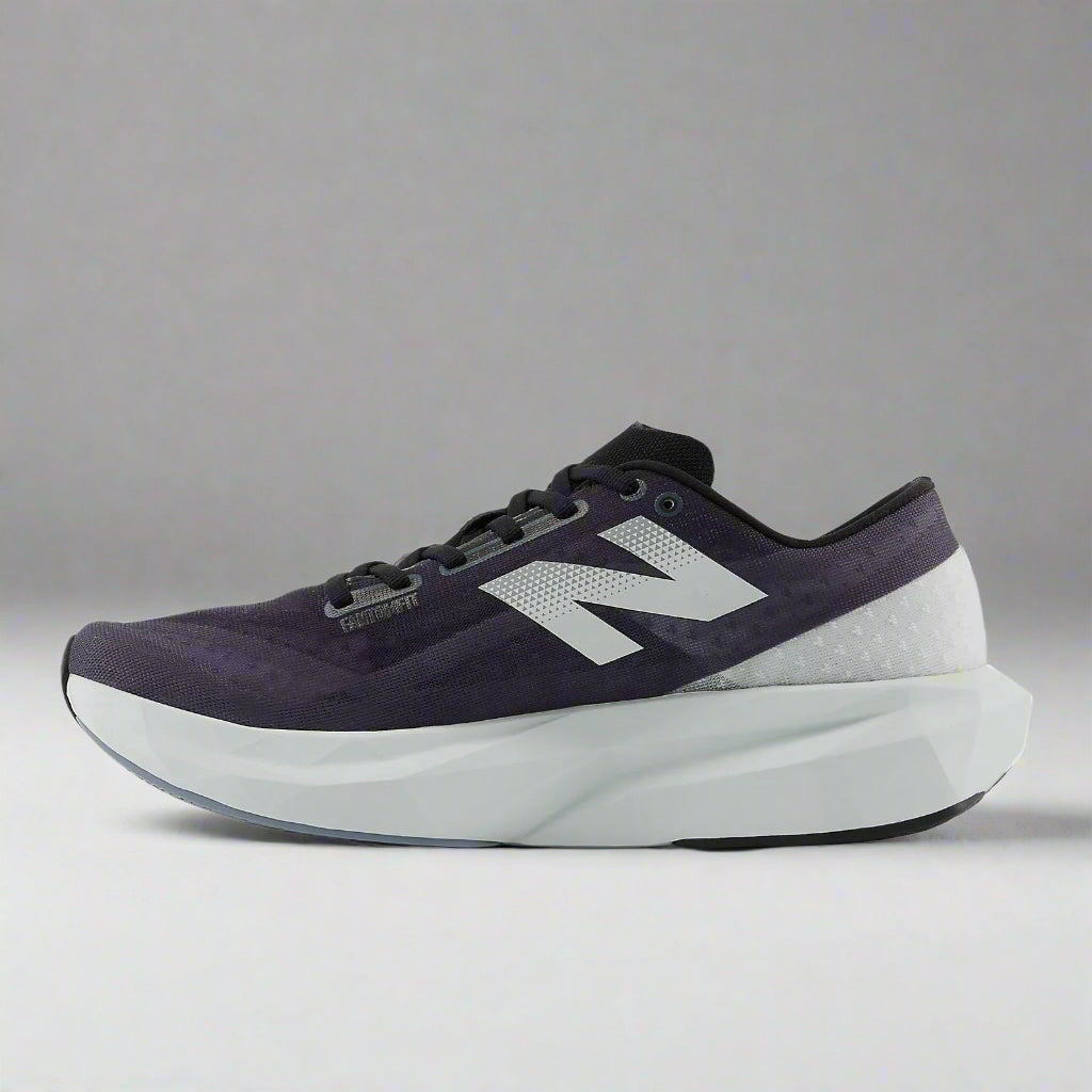 New Balance FuelCell Rebel v4
