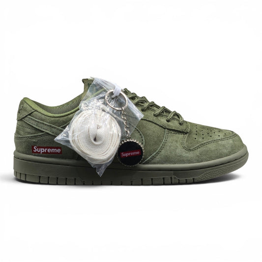 SB Dunk Low x Supreme Olive Green (1:1)