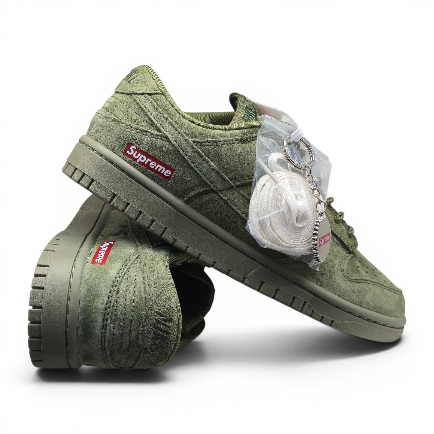 SB Dunk Low x Supreme Olive Green (1:1)