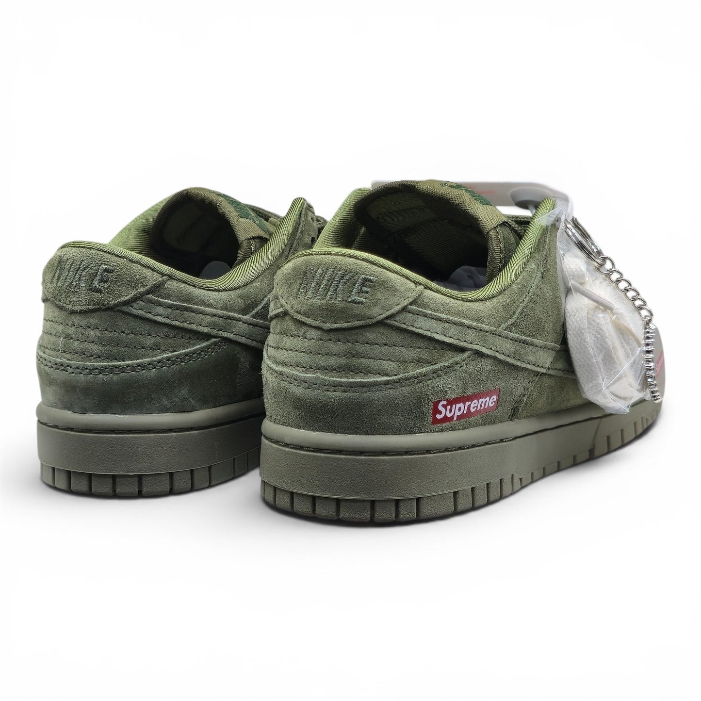 SB Dunk Low x Supreme Olive Green (1:1)