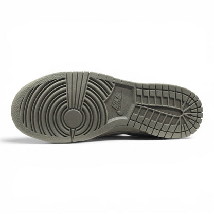 SB Dunk Low x Supreme Olive Green (1:1)