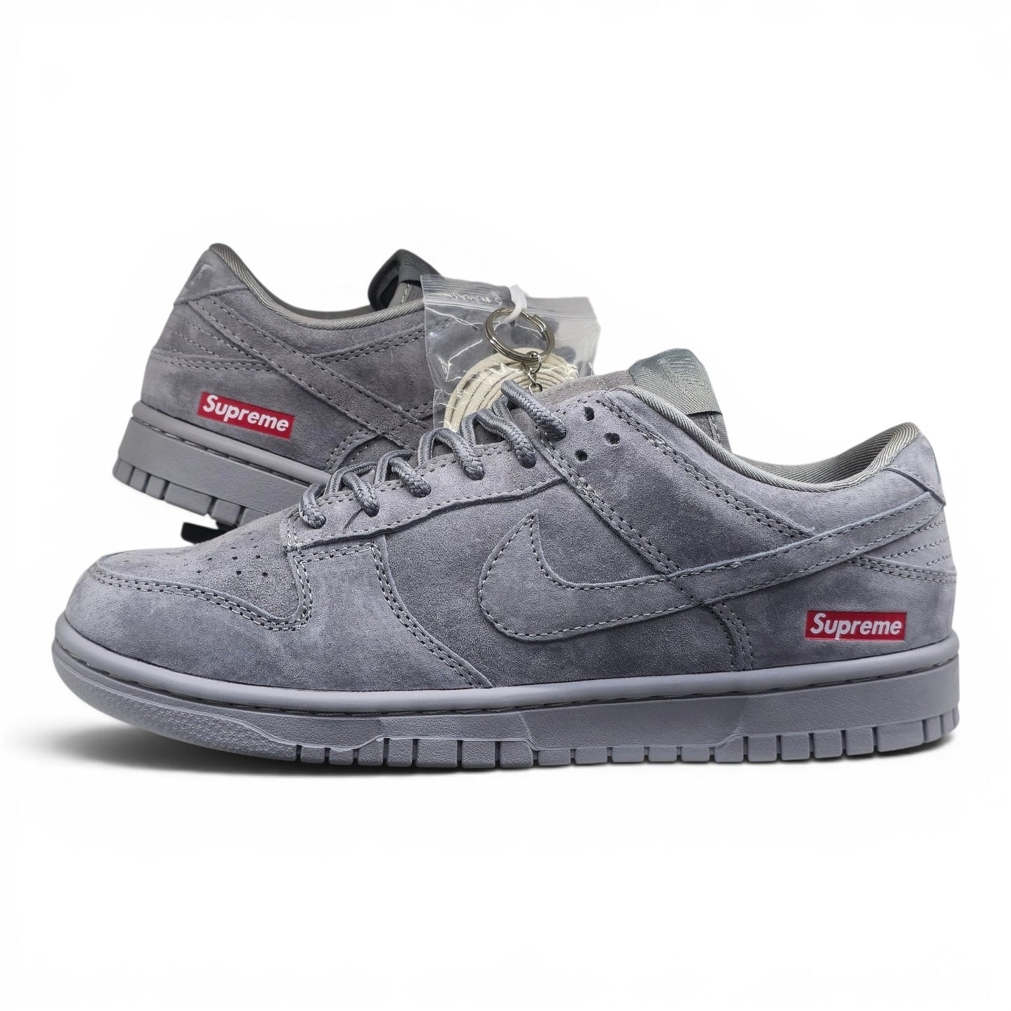SB Dunk Low x Supreme Wolf Grey (1:1)