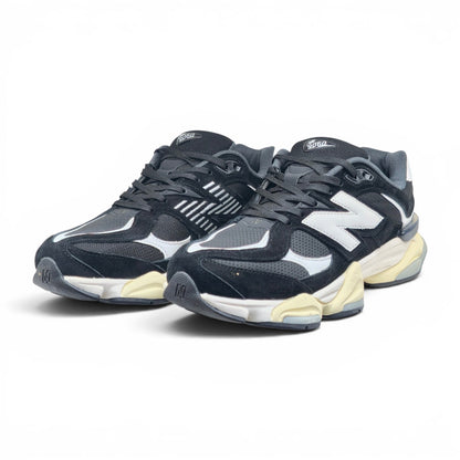 NB 9060 Black White (1:1)