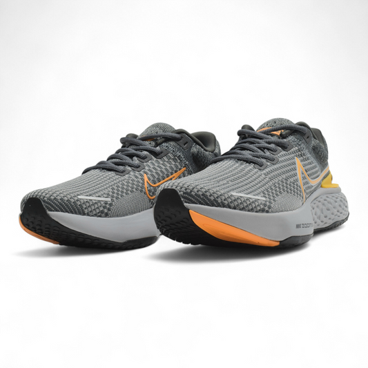 N!ke ZoomX Invincible Run Flyknit 2 Grey