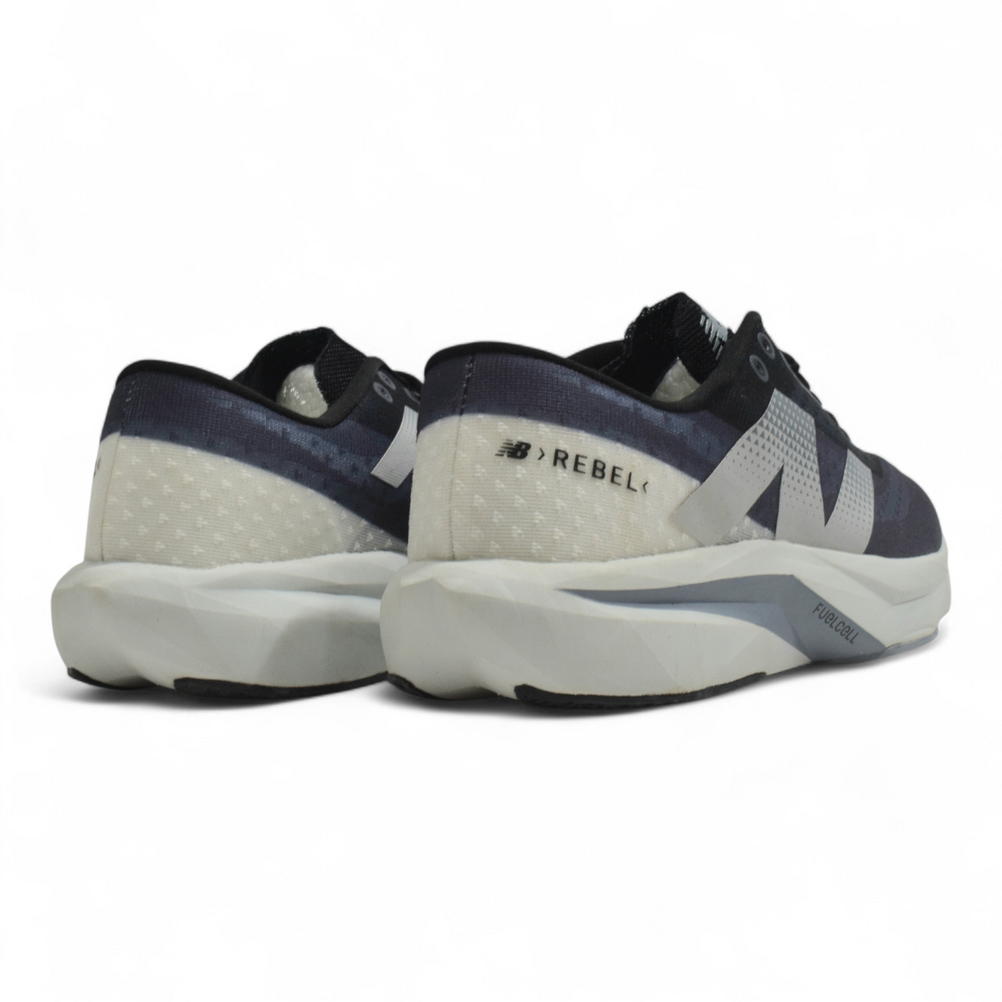 NB FuelCell Rebel V4 - Graphite Grey (1:1)