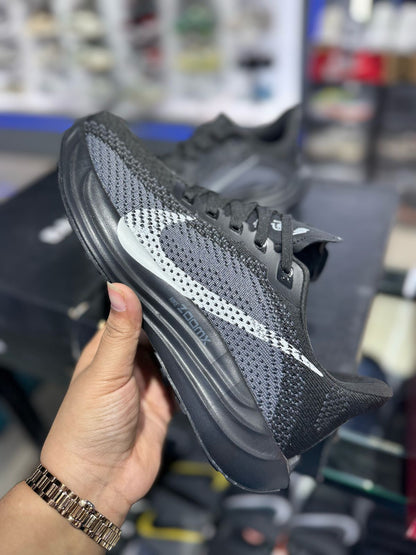 NIke pegasus turbo v4